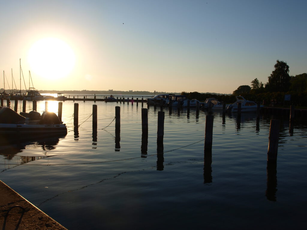 Hafen Altefähr bei Sonnenuntergang